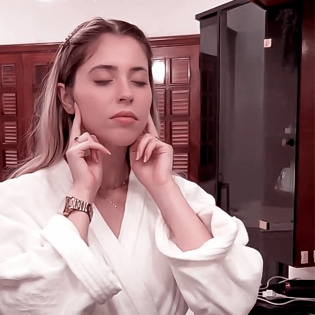 Brazilian Self Face Lymphatic Drainage