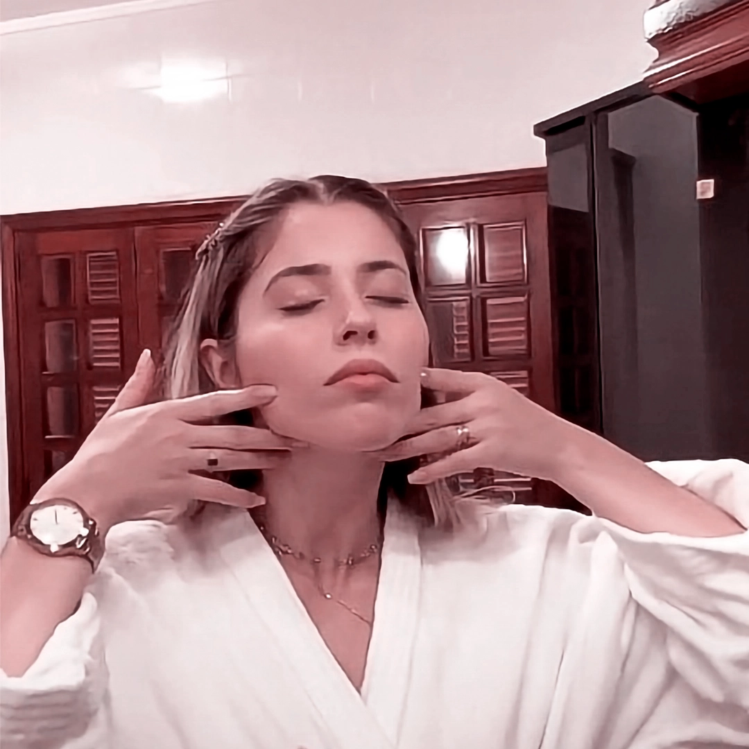Brazilian Self Face Lymphatic Drainage