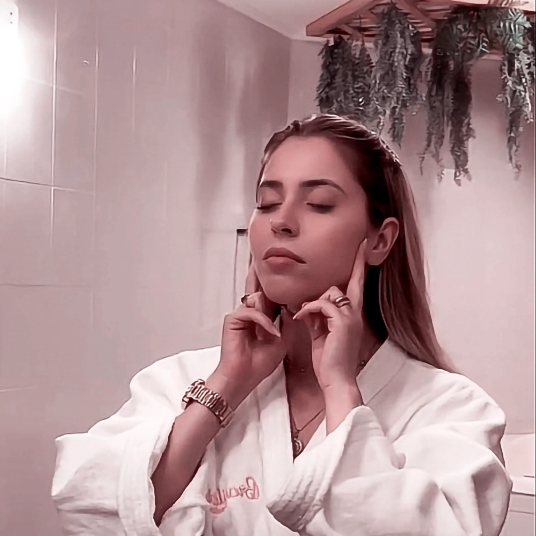 Brazilian Self Face Lymphatic Drainage